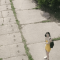 espiando garota com drone